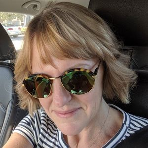 Meet your Posher, Kimberly